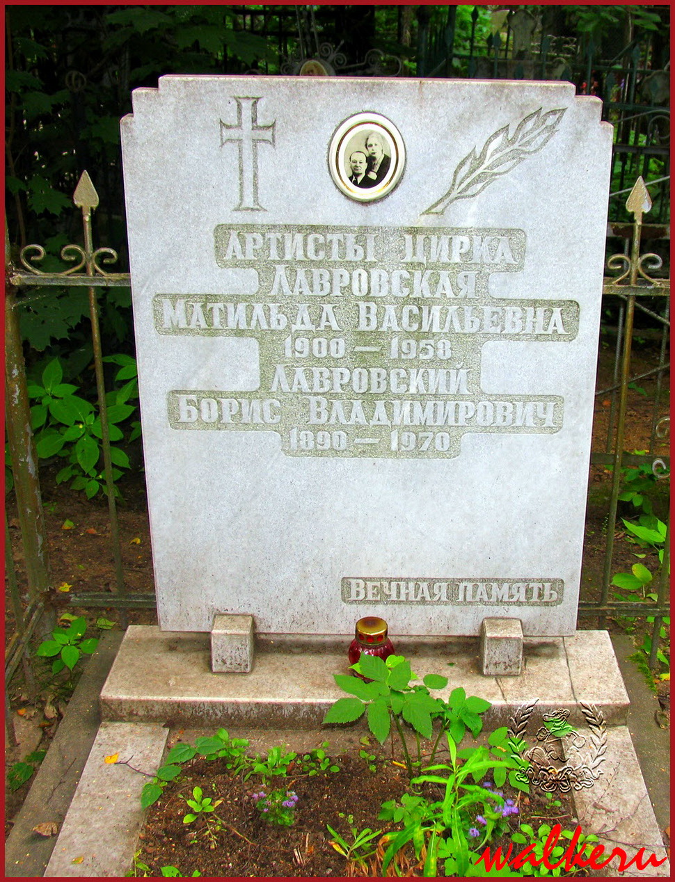Могила Лебедева К.И. на Большеохтинском кладбище