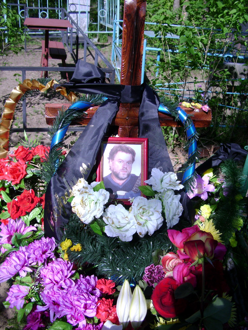 Могила Тикка С.Э. на Шлиссельбургском кладбище
